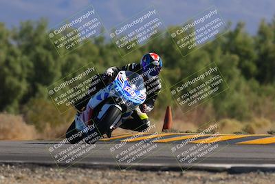 media/Nov-06-2022-SoCal Trackdays (Sun) [[208d2ccc26]]/Turn 7 Set 2 (1050am)/